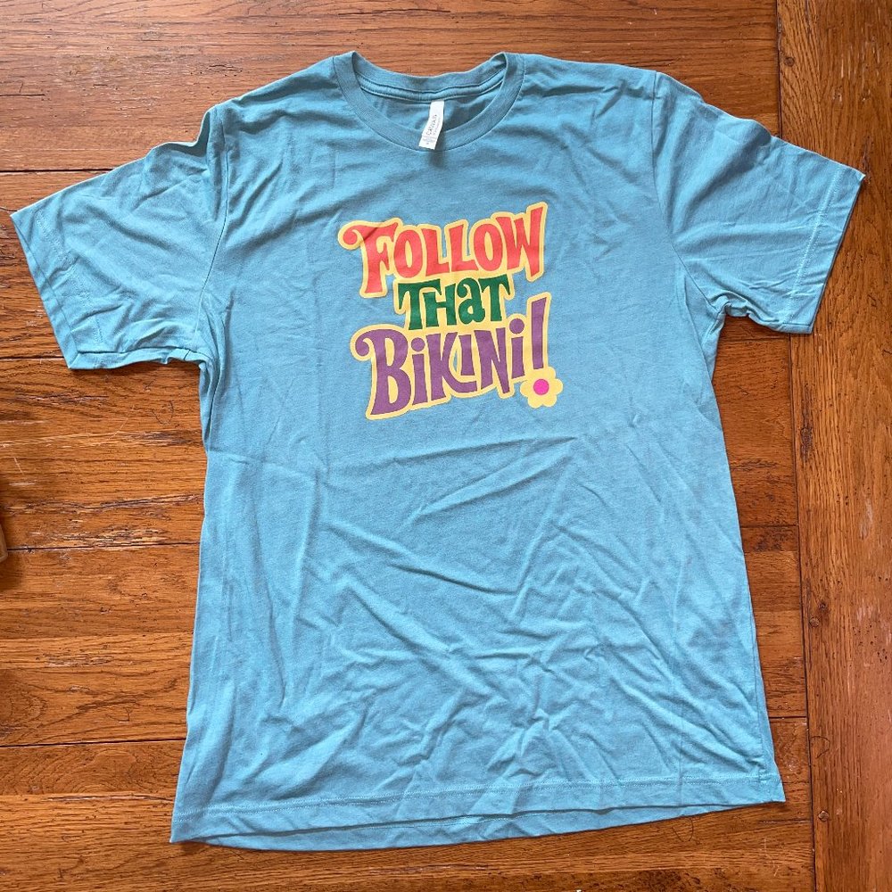 The Venture Brothers - Shirt of the Month Club - Follow That Bikini XL Shirt